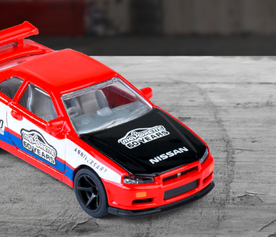Majorette 60 Years Anniversary Edition Deluxe - Nissan Skyline GT-R (R34)
